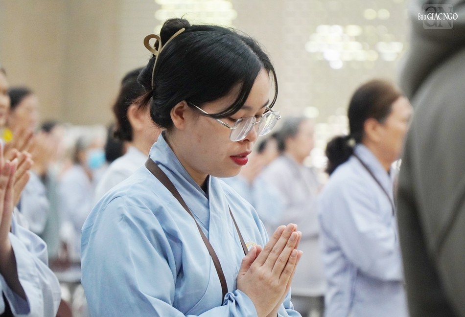 Tìm bình an trong Phật pháp