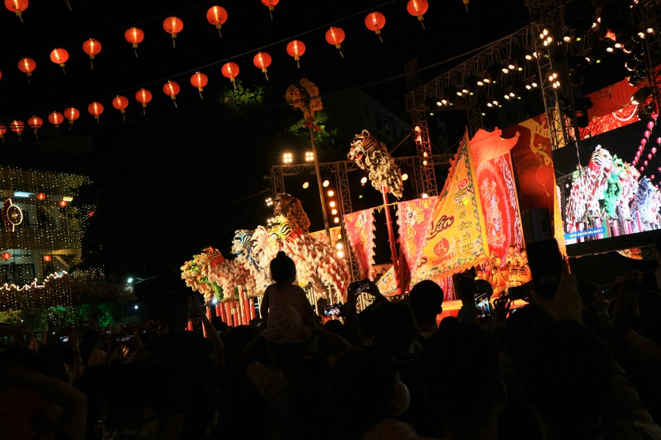 Sân khấu chính Sân khấu chính