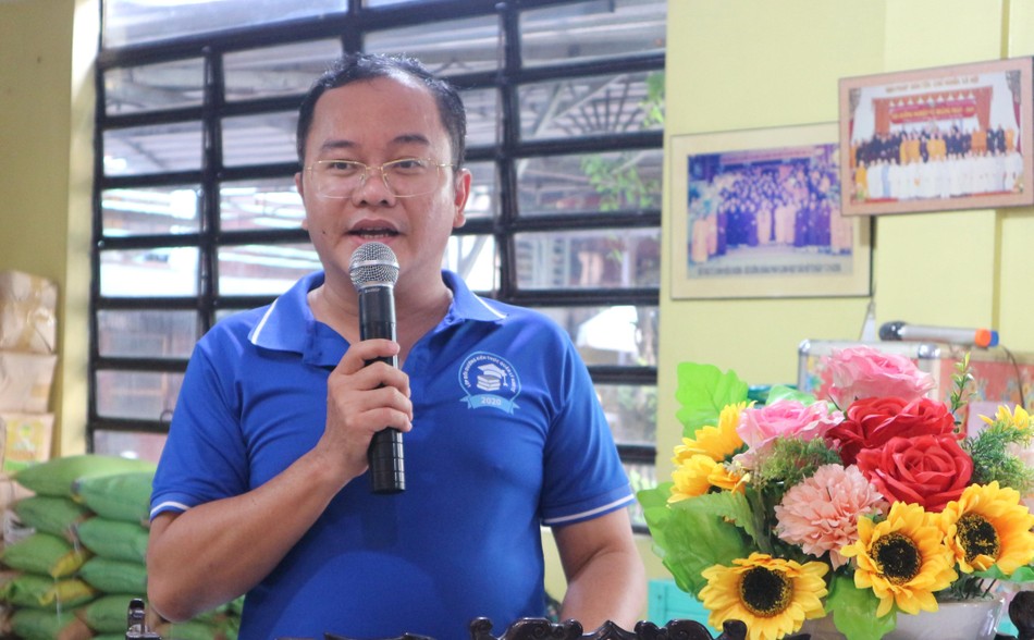 Ông Trần Thúc Chương, Phó Chủ tịch Ủy ban Nhân dân quận 11 phát biểu