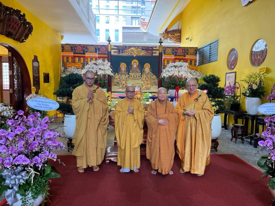 Hòa thượng Thích Thiện Nhơn quang lâm Thảo Đường thiền tự dự lễ tưởng niệm Hòa thượng Thích Thiện Nhơn quang lâm Thảo Đường thiền tự dự lễ tưởng niệm