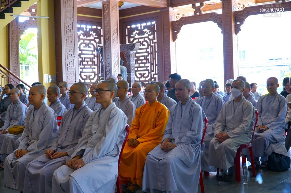 Học viên tham dự lễ khai giảng khóa XX (2023-2027) Học viên tham dự lễ khai giảng khóa XX (2023-2027)