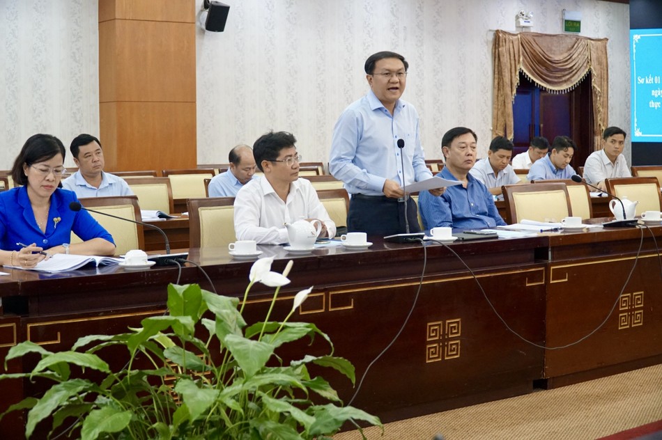 Giám đốc Sở Thông tin và Truyền thông TP.HCM Lâm Đình Thắng ý kiến việc xây dựng không gian văn hóa Hồ Chí Minh trong lĩnh vực xuất bản Giám đốc Sở Thông tin và Truyền thông TP.HCM Lâm Đình Thắng ý kiến việc xây dựng không gian văn hóa Hồ Chí Minh trong lĩnh vực xuất bản