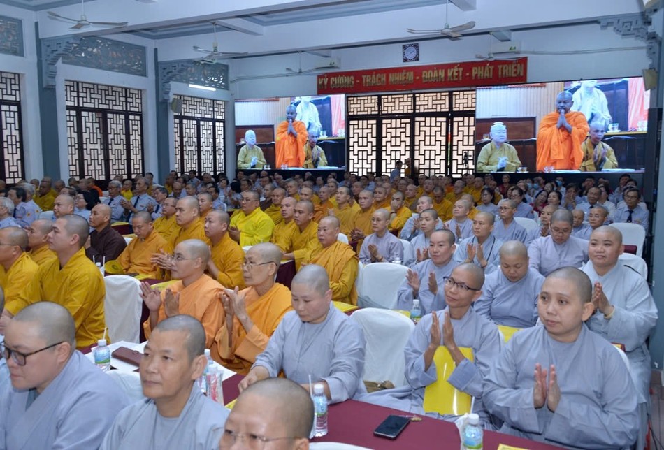 Theo dõi video tổng kết hoạt động Phật sự năm 2024 Theo dõi video tổng kết hoạt động Phật sự năm 2024