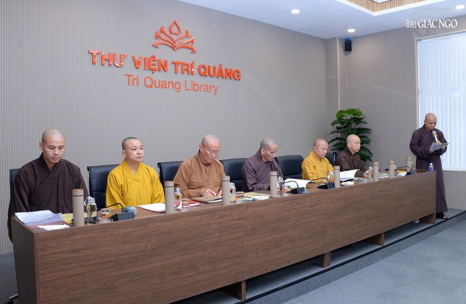 Chư tôn đức tham dự Chư tôn đức tham dự