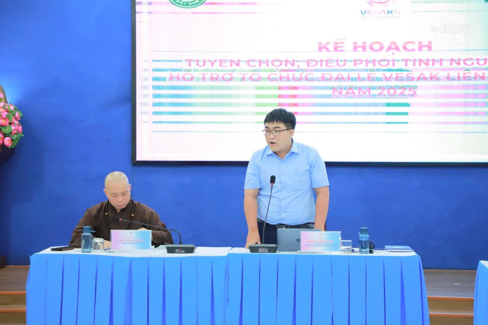 Anh Phạm Lê Minh Khang báo cáo Anh Phạm Lê Minh Khang báo cáo