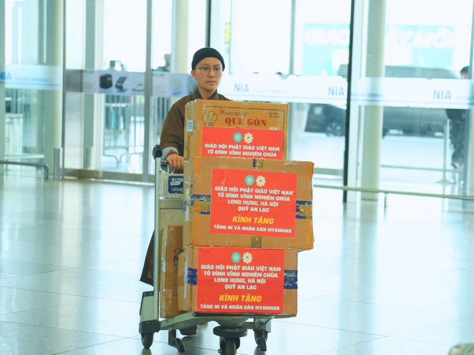 Vận chuyển ra sân bay Vận chuyển ra sân bay