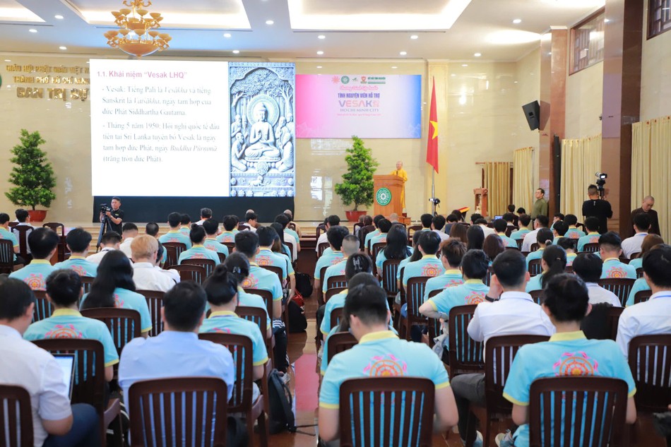505 tình nguyện viên là sinh viên được tuyển chọn tham gia phục vụ Đại lễ Vesak Liên Hiệp Quốc 2025 505 tình nguyện viên là sinh viên được tuyển chọn tham gia phục vụ Đại lễ Vesak Liên Hiệp Quốc 2025