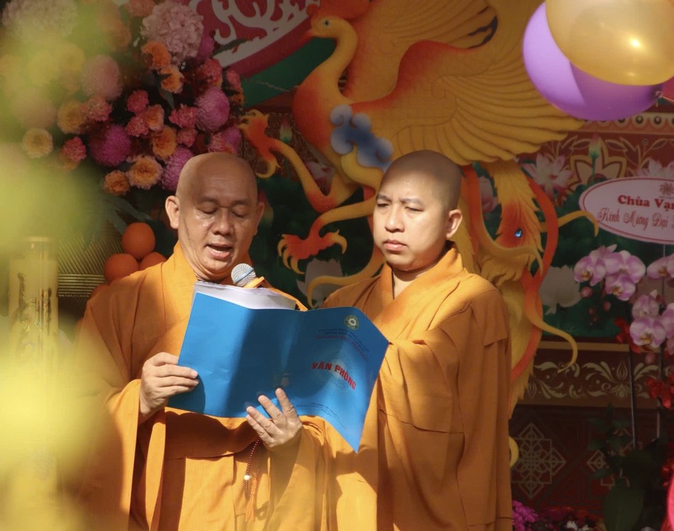 Thượng tọa Thích Nguyên Sĩ tuyên đọc Diễn văn Phật đản Phật lịch 2569 của Trưởng lão Hòa thượng Chủ tịch Hội đồng Trị sự