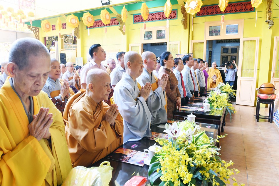 Chư tôn đức Ni tham dự Chư tôn đức Ni tham dự