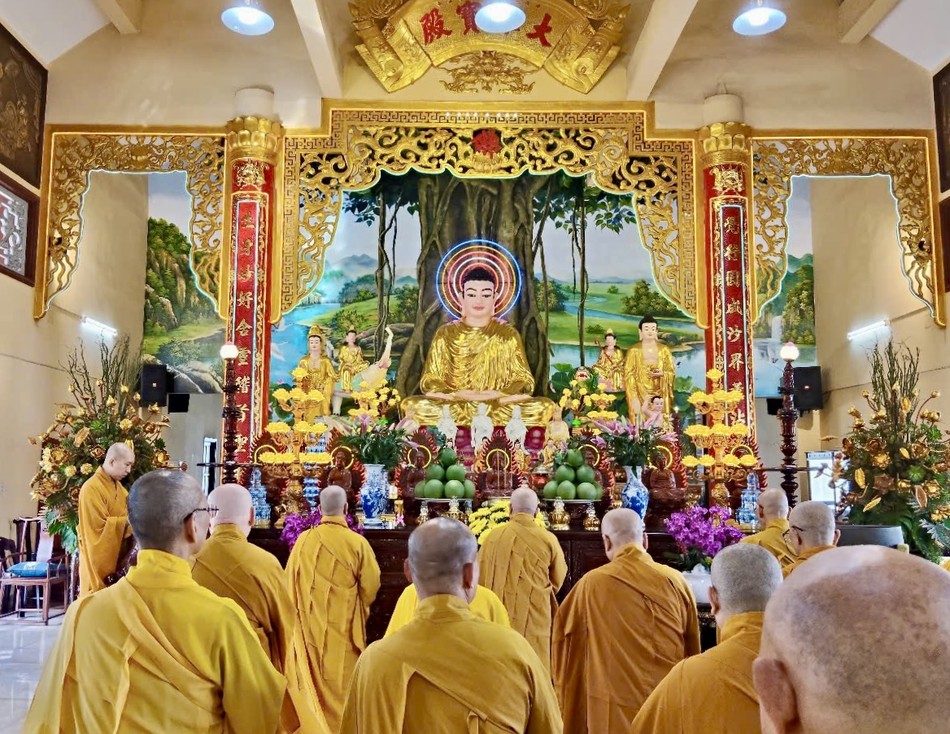 Lễ tác pháp an cư của chư Tăng trên địa bàn Q.11, bắt đầu mùa An cư kiết hạ Phật lịch 2569