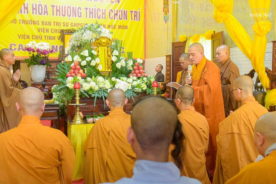 Quang cảnh buổi lễ Quang cảnh buổi lễ