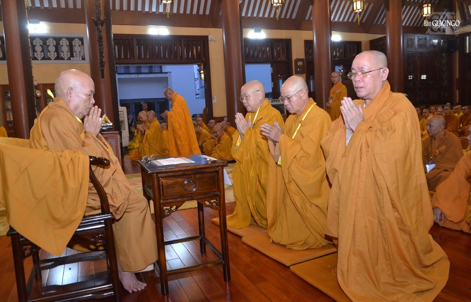 Chư Tăng cầu pháp Tự tứ