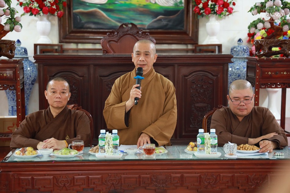 Thượng tọa Thích Tâm Chơn phát biểu chỉ đạo Thượng tọa Thích Tâm Chơn phát biểu chỉ đạo