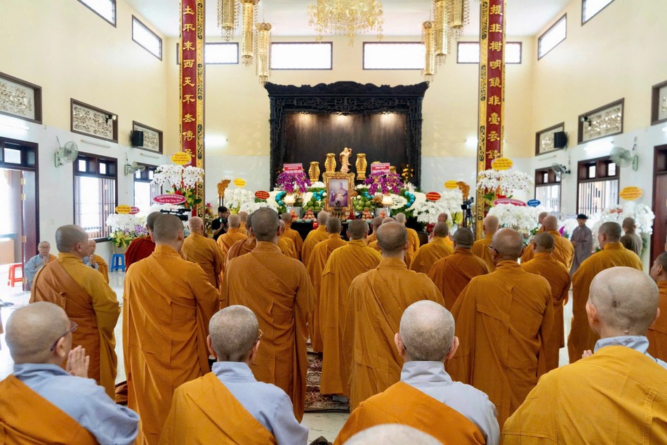 Trang nghiêm Lễ tưởng niệm 7 năm ngày Trưởng lão Hòa thượng Thích Tắc An viên tịch Trang nghiêm Lễ tưởng niệm 7 năm ngày Trưởng lão Hòa thượng Thích Tắc An viên tịch