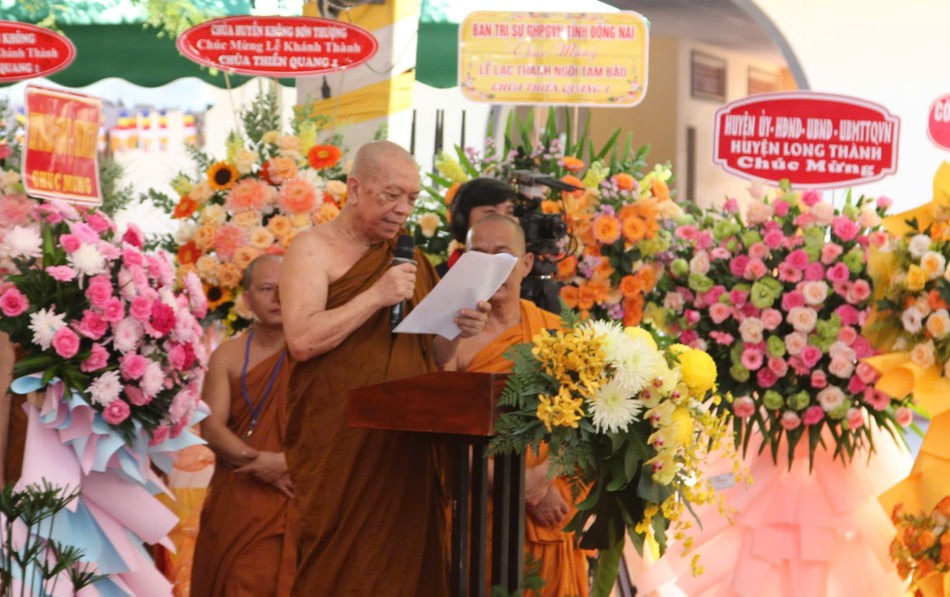 Hòa thượng Thích Thiện Pháp phát biểu Hòa thượng Thích Thiện Pháp phát biểu