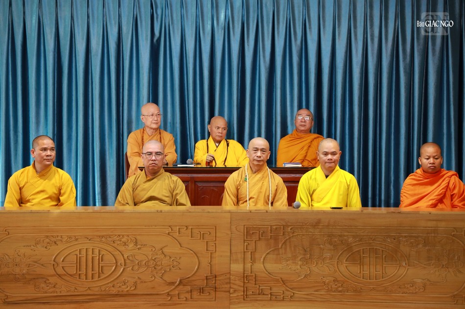 Chư tôn đức tham dự Chư tôn đức tham dự