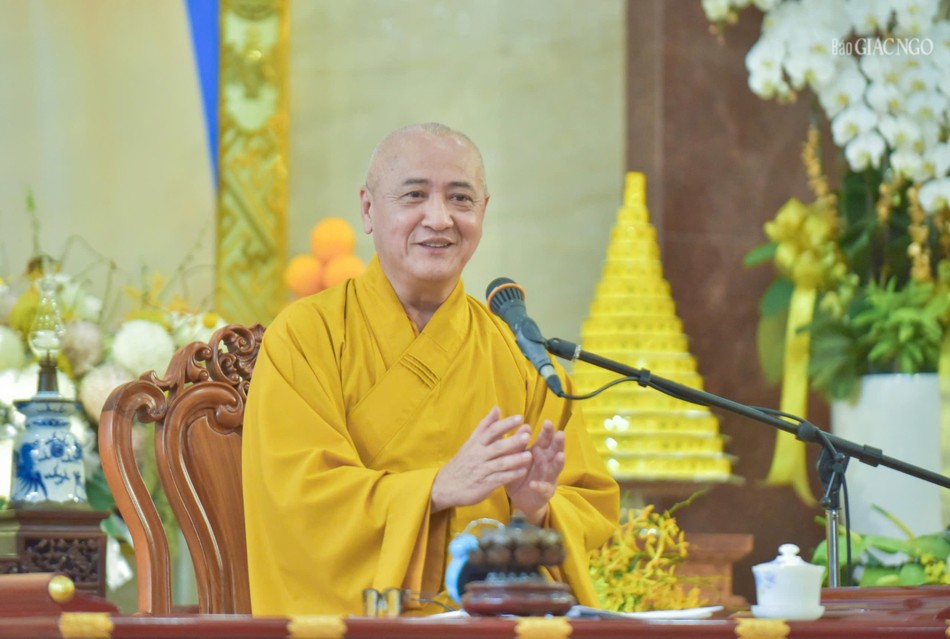 Hòa thượng Thích Huệ Thông thuyết trình những nội dung sửa đổi trong Hiến chương GHPGVN để phù hợp với thực tiễn xã hội hiện nay Hòa thượng Thích Huệ Thông thuyết trình những nội dung sửa đổi trong Hiến chương GHPGVN để phù hợp với thực tiễn xã hội hiện nay