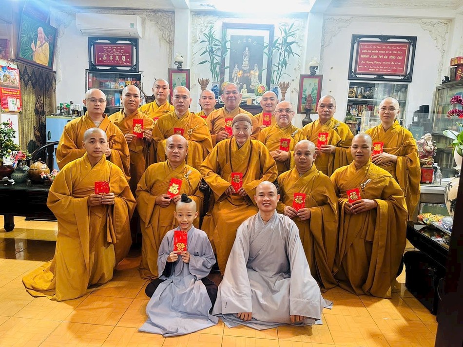 Ngày xuân sum vầy Ngày xuân sum vầy