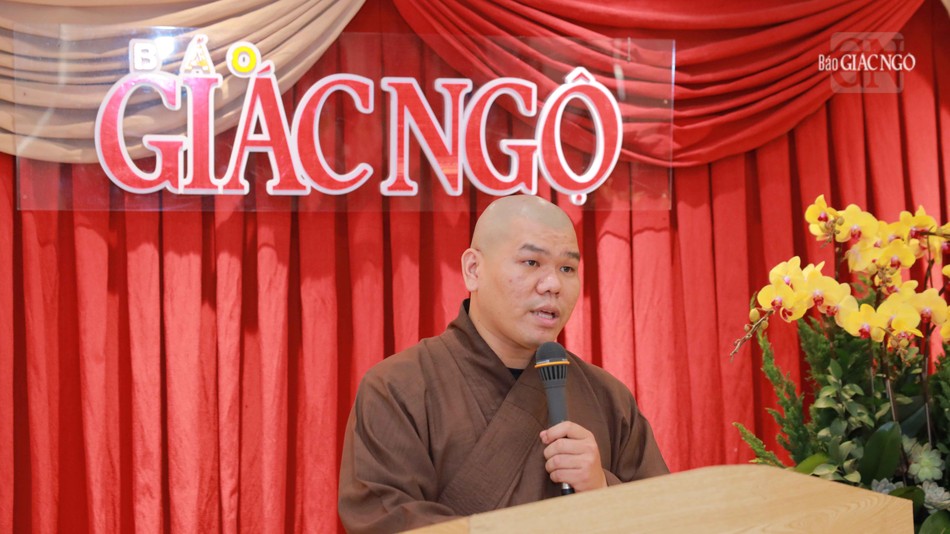 Đại đức Thích Nguyên Tài trình phương hướng hoạt động Đại đức Thích Nguyên Tài trình phương hướng hoạt động