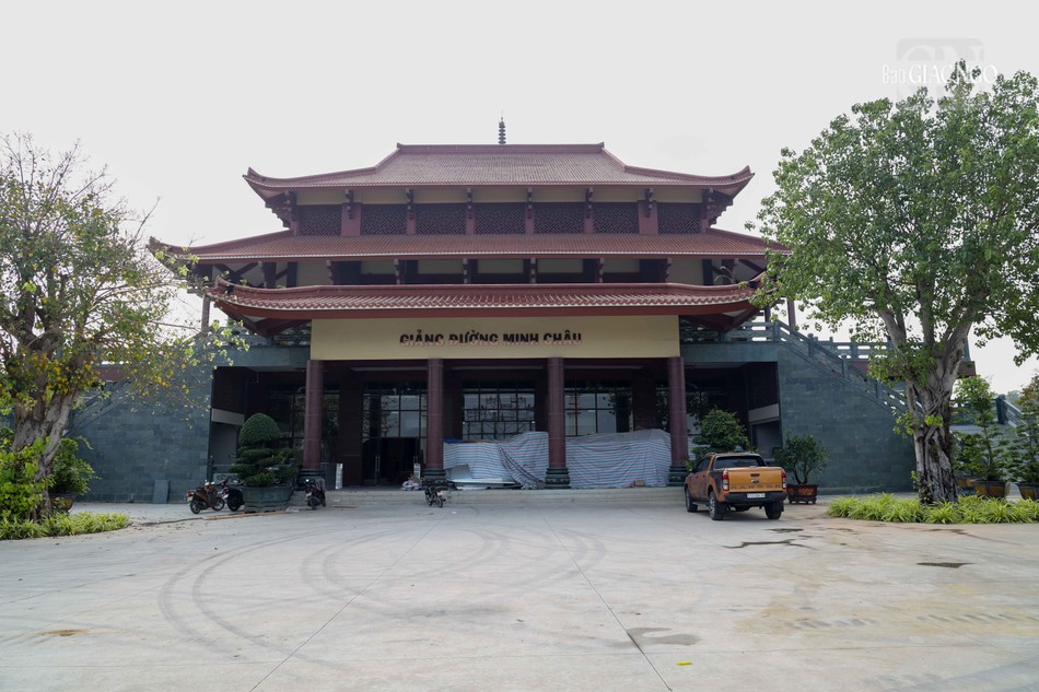 Đại giảng đường Minh Châu - nơi diễn ra các lễ chính thức trong Đại lễ Vesak Liên Hiệp Quốc