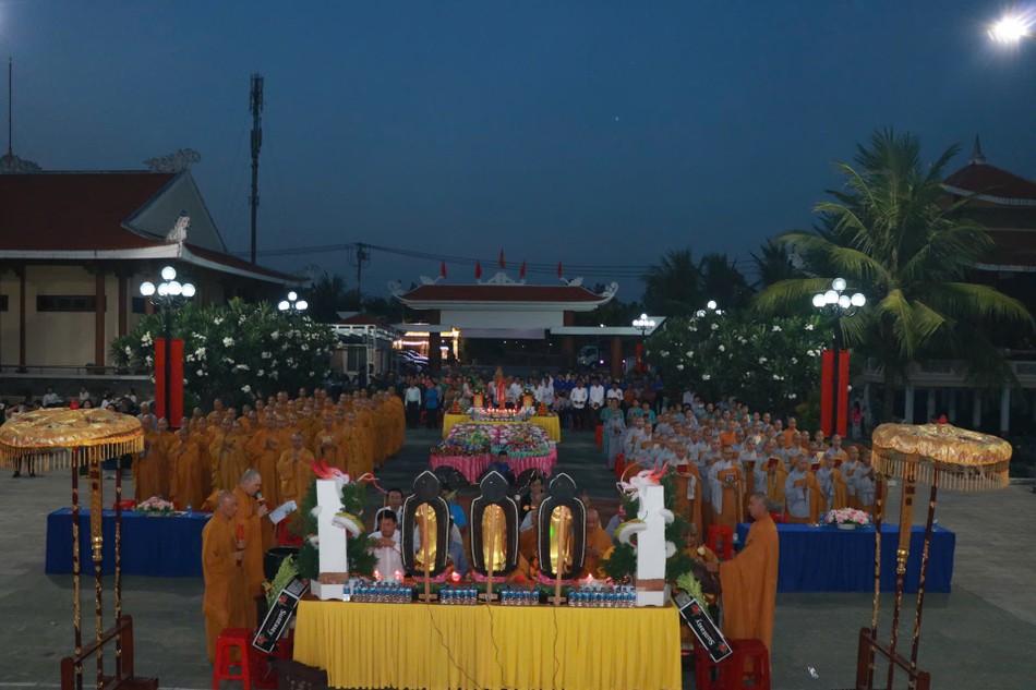 Khóa lễ cầu nguyện Khóa lễ cầu nguyện