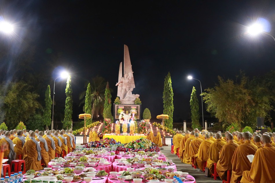 Quang cảnh buổi lễ Quang cảnh buổi lễ