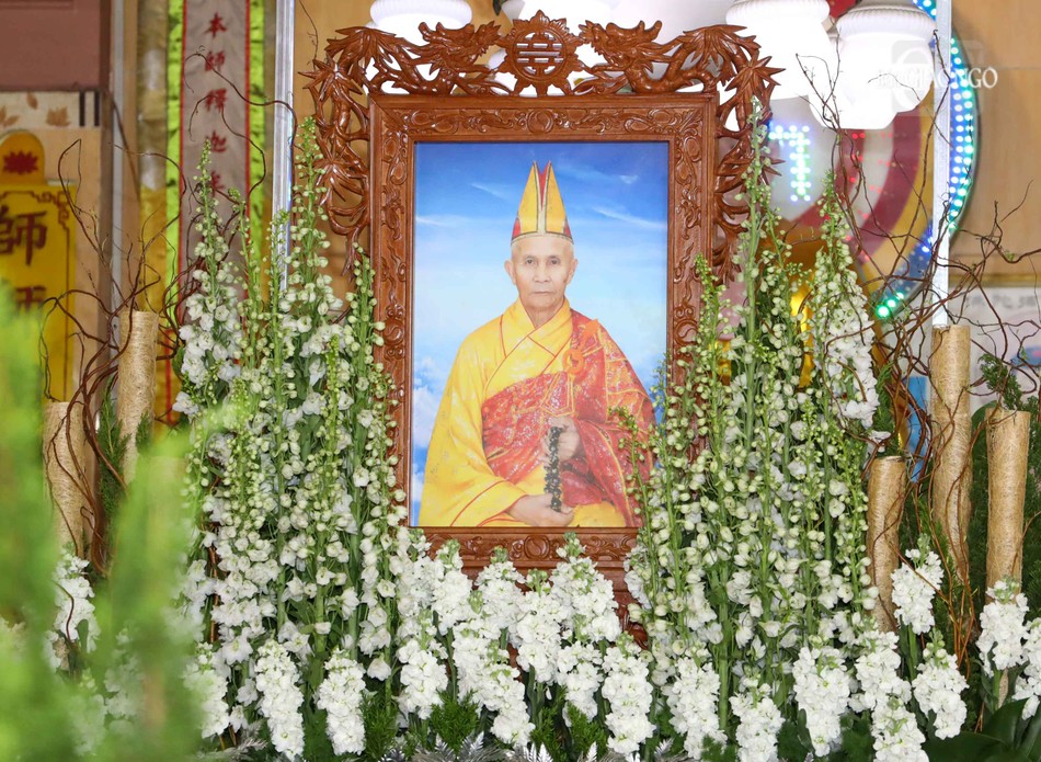 Di ảnh Trưởng lão Hòa thượng Thích Thiện Lạc Di ảnh Trưởng lão Hòa thượng Thích Thiện Lạc