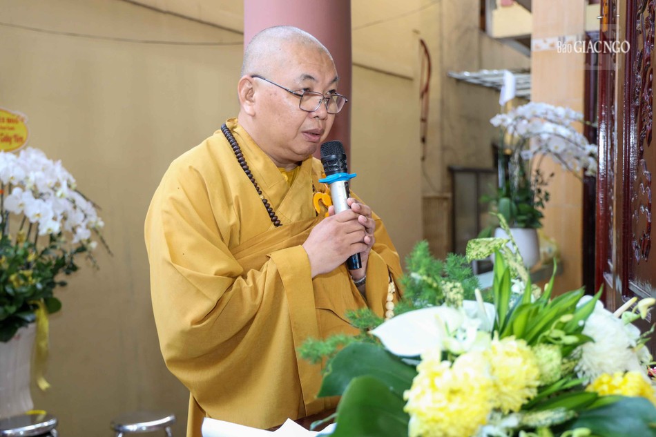 Thượng toạ Thích An Trung cảm tạ Thượng toạ Thích An Trung cảm tạ