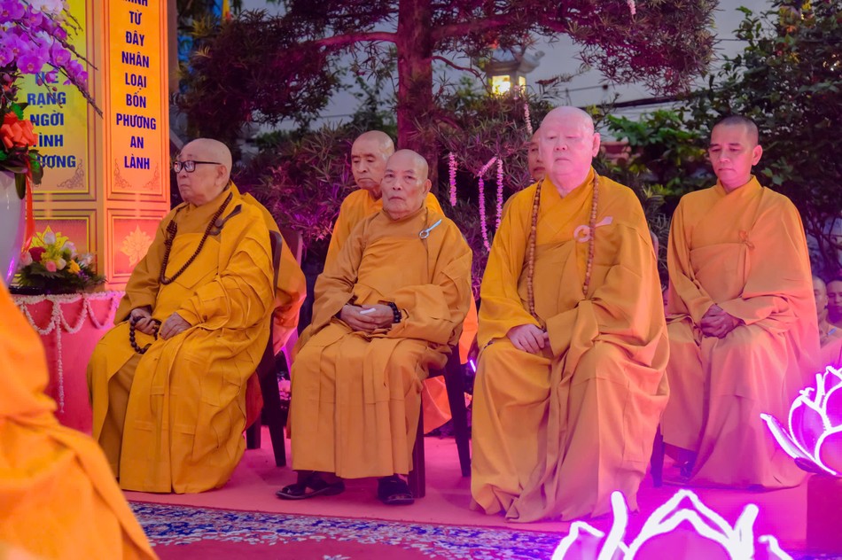 Chư tôn đức chứng minh Chư tôn đức chứng minh