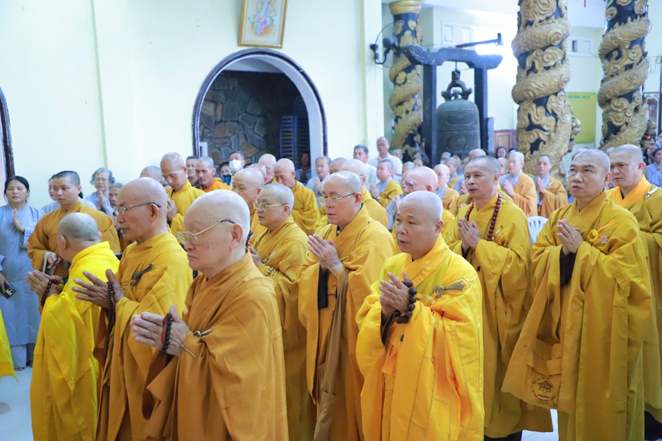 Khóa lễ tụng kinh Khóa lễ tụng kinh