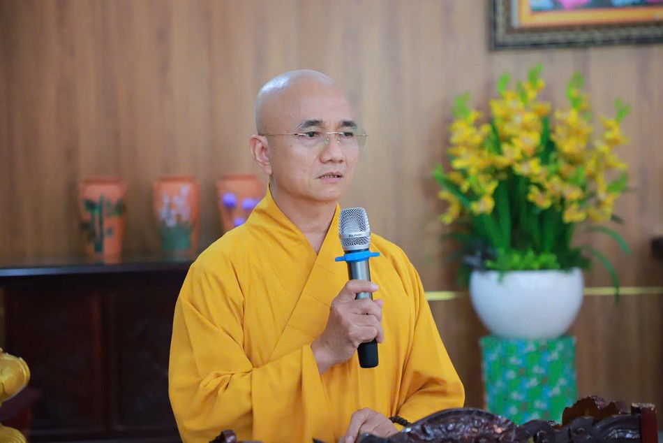 Thượng tọa Thích Thiện Quý ban đạo từ Thượng tọa Thích Thiện Quý ban đạo từ