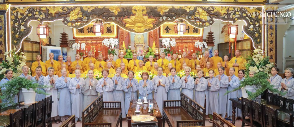 Lưu niệm cùng 40 chư Tăng an cư cùng đạo tràng Phật tử tổ đình Phổ Quang