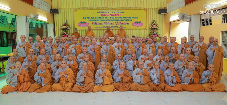 120 hành giả Ni đang an cư tu học tại chùa Vạn Phước