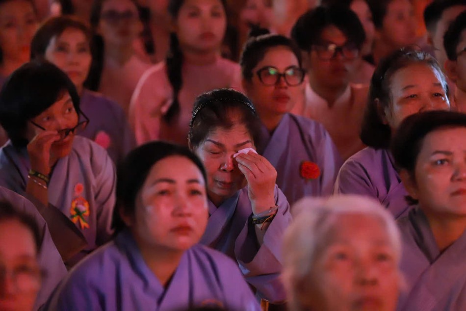 Niềm xúc động của Phật tử khi nghĩ về đấng sinh thành Niềm xúc động của Phật tử khi nghĩ về đấng sinh thành