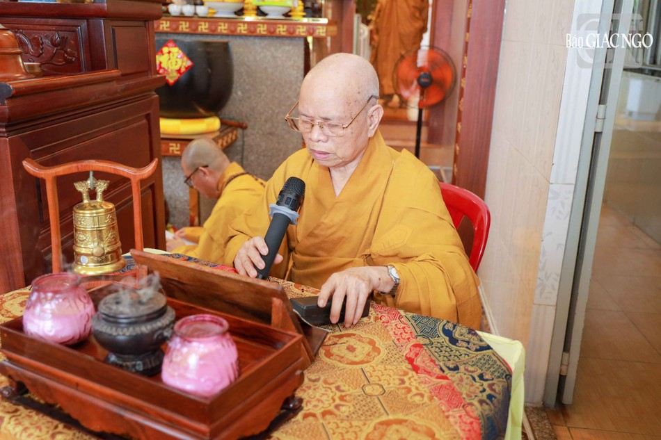 Hòa thượng Thích Thiện Minh tụng bài tựa Giới kinh Hòa thượng Thích Thiện Minh tụng bài tựa Giới kinh