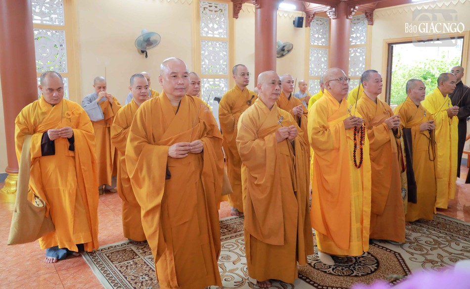 Chư tôn đức các tự viện tại TP.HCM thành kính tưởng niệm