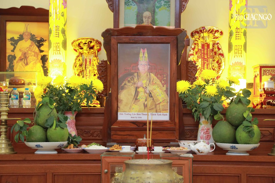 Di ảnh Trưởng lão Hòa thượng Thích Tịnh Hạnh tôn trí tại tổ đường chùa Phật Bửu Di ảnh Trưởng lão Hòa thượng Thích Tịnh Hạnh tôn trí tại tổ đường chùa Phật Bửu