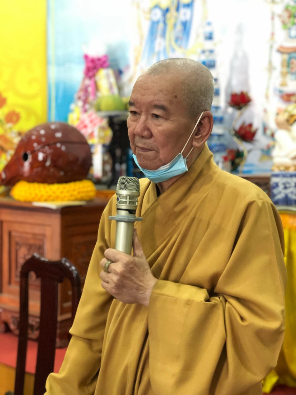 Hòa thượng Thích Thiện Xuân, Trưởng ban Trị sự GHPGVN quận Tân Phú phát biểu
