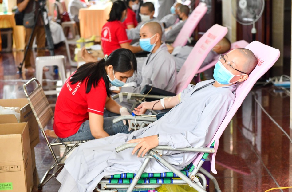 &quot;Một giọt máu cho đi, một cuộc đời ở lại&quot;