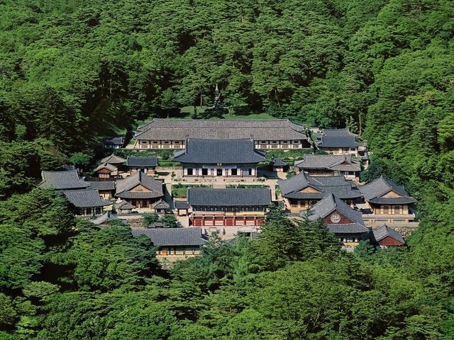 Toàn cảnh chùa Heian-sa, nơi lưu giữ Đại tạng kinh Cao Ly Toàn cảnh chùa Heian-sa, nơi lưu giữ Đại tạng kinh Cao Ly