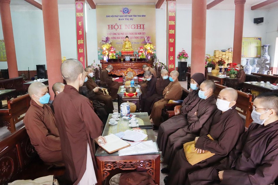 Toàn cảnh hội nghị của Phân ban Ni giới tỉnh Thái Bình, ngày 24-9 Toàn cảnh hội nghị của Phân ban Ni giới tỉnh Thái Bình, ngày 24-9