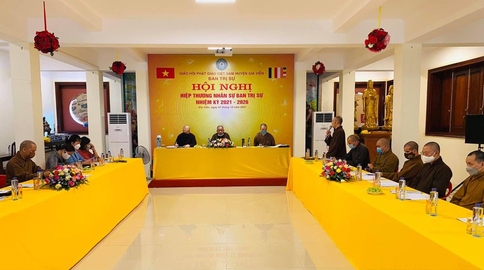 Toàn cảnh Hội nghị hiệp thương nhân sự Ban Trị sự GHPGVN huyện Gia Viễn Toàn cảnh Hội nghị hiệp thương nhân sự Ban Trị sự GHPGVN huyện Gia Viễn