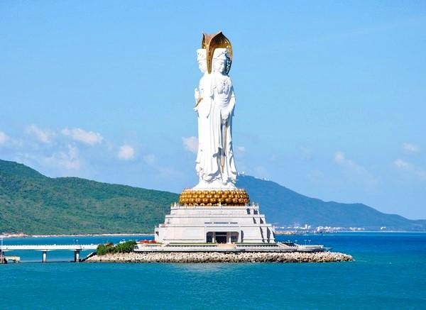 Tượng Bồ-tát Quan Âm ở đảo Hải Nam, Trung Quốc