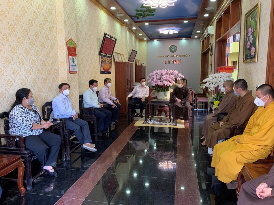 Chư tôn đức Thường trực Ban Trị sự GHPGVN quận 3 tiếp đoàn