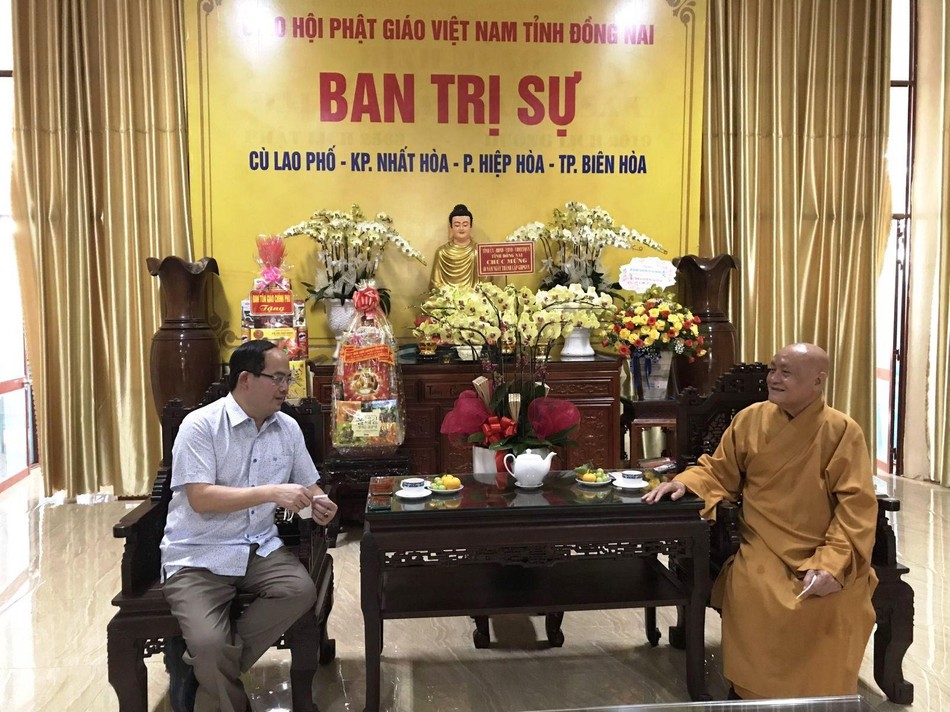 Hòa thượng Thích Nhật Quang hoan hỷ đón tiếp đoàn Hòa thượng Thích Nhật Quang hoan hỷ đón tiếp đoàn