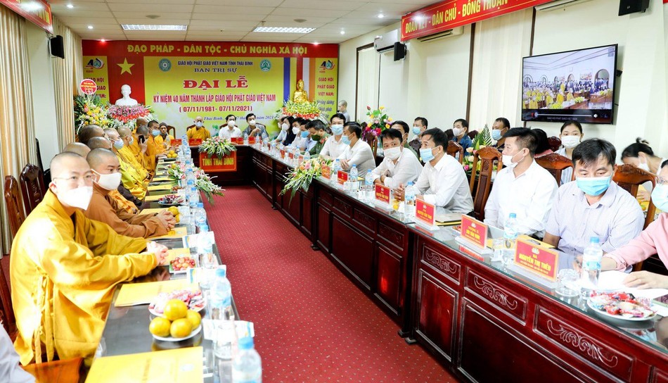 Quang cảnh buổi lễ Quang cảnh buổi lễ