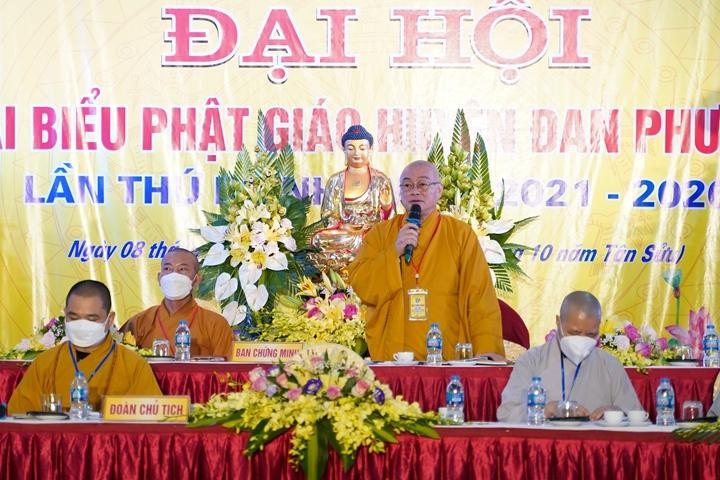 Thượng tọa Thích Minh Hiền bao đạo từ