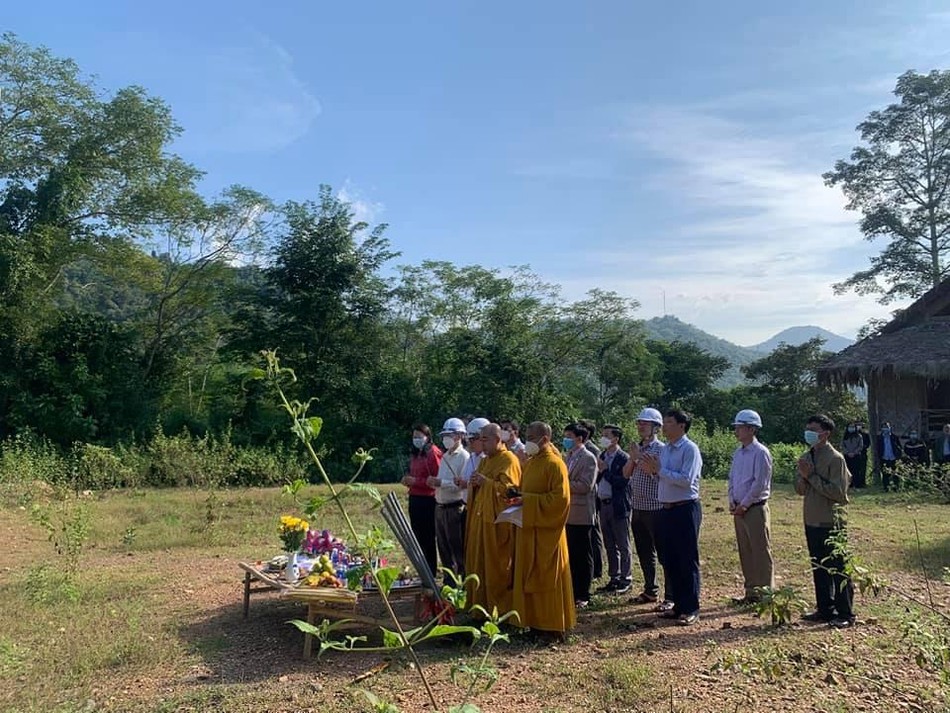 Nghi lễ tâm linh khởi công xây dựng công trình chùa Tương Dương Nghi lễ tâm linh khởi công xây dựng công trình chùa Tương Dương