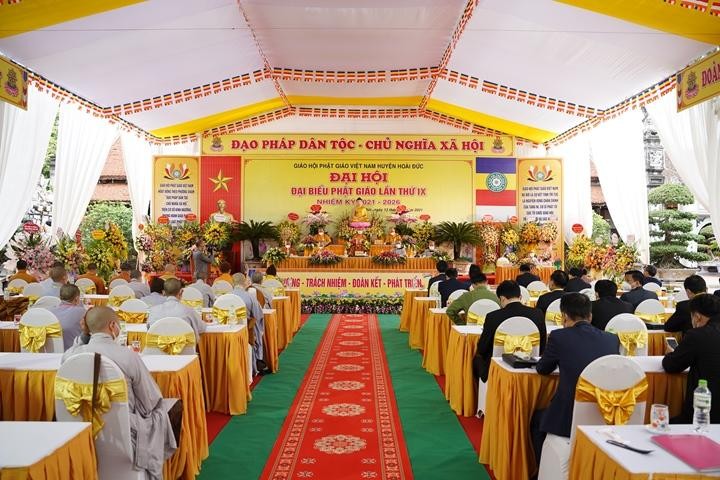 Quang cảnh đại hội