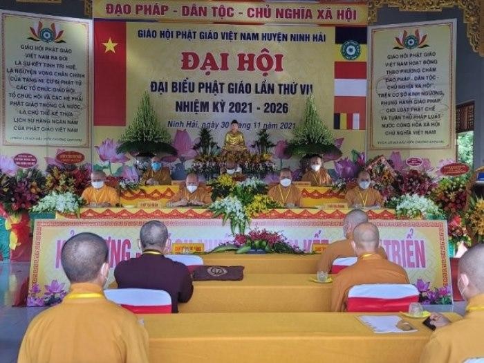 Quang cảnh đại hội